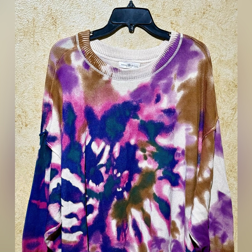 🏷️SOLD🏷️Natural Life Tie Dye Taylor Oversized Sweater